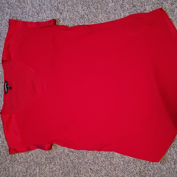 Express top - Picture 1 of 3